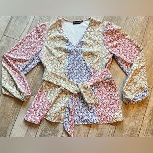 Pretty Little Thing Long Sleeved Floral Blouse With Toe Size 14W